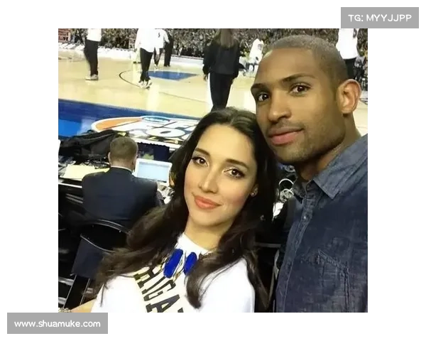 NBA球星艾尔・霍福德与超模阿米莉亚・维加:跨越领域的美满爱情 NBA球星艾尔・霍福德与超模阿米莉亚・维加:跨越领域的美满爱情